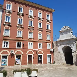 Sea View Apartment