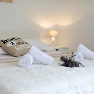 Apartman Rita, Zára