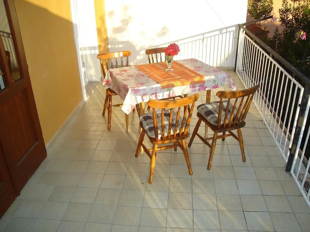 Apartments Dana Zadar